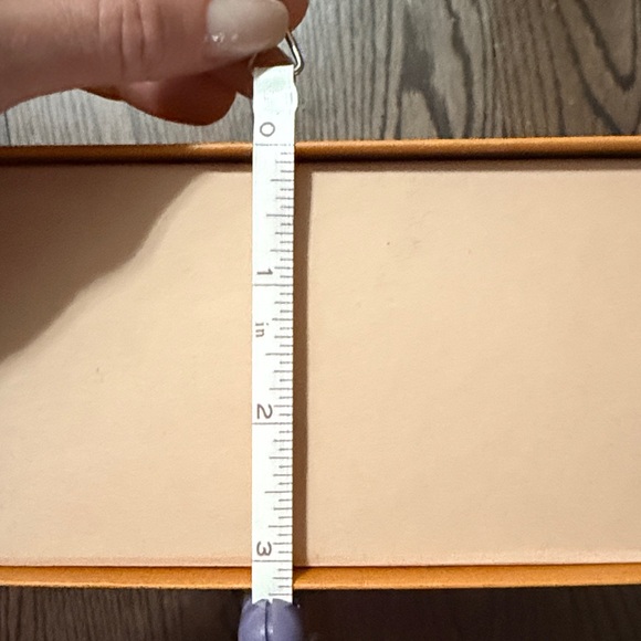 Louis Vuitton Orange Box - Picture 9 of 9